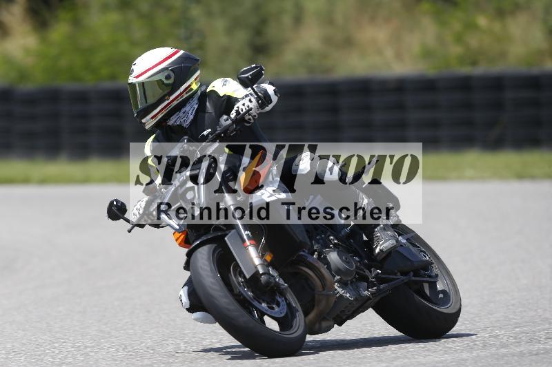 /27 12.06.2025 Ducati Schweiz Trackday Warmup  ADR/gruen-vert/29